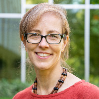 Photo of Reina Neufeldt